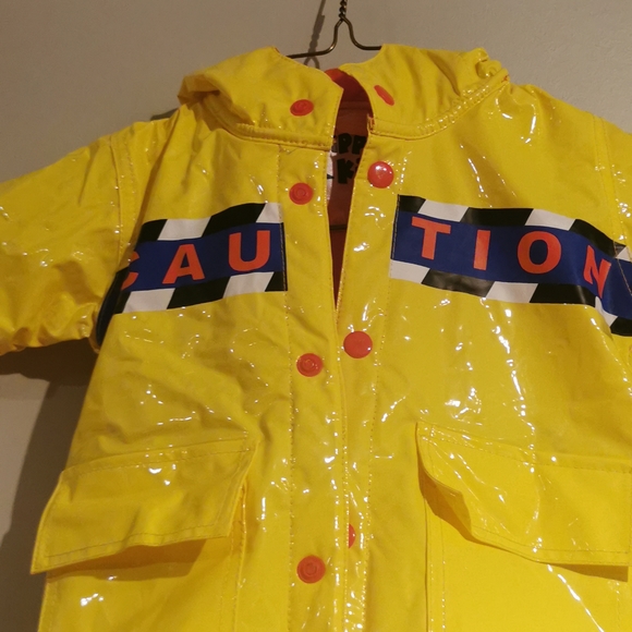 Boys warm rain jacket sx 6-12mth - Picture 4 of 4